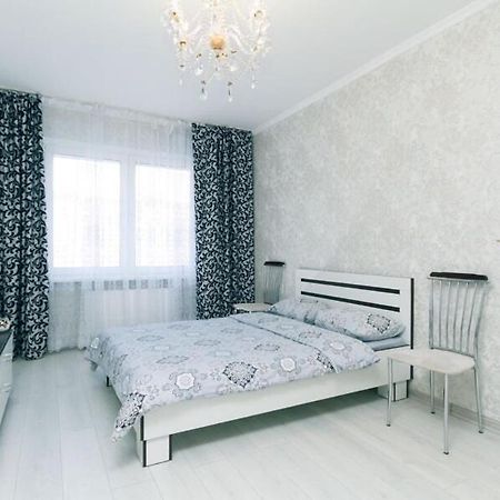 1 Вулиця Софії Русової Kiev Exterior foto